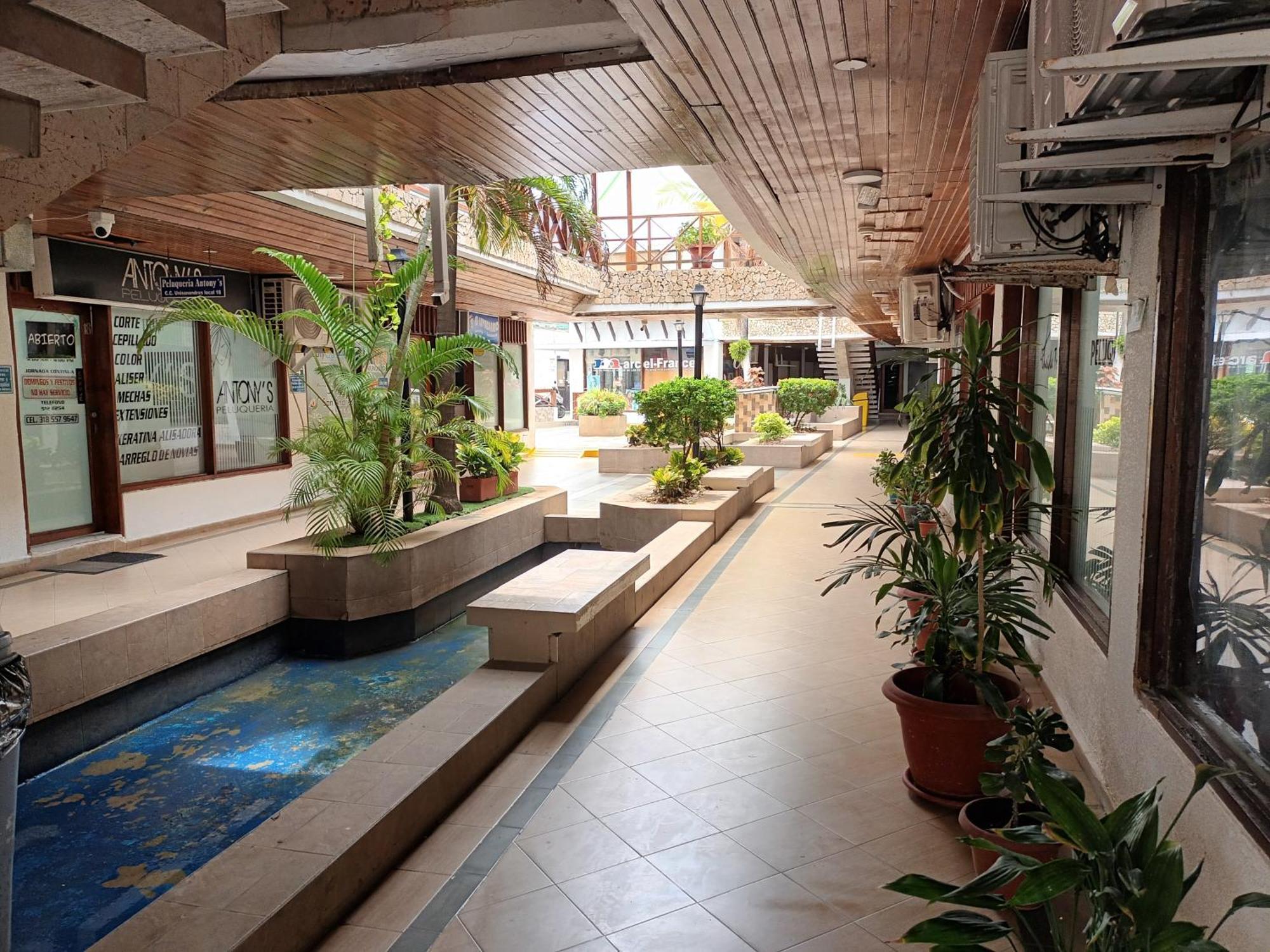 Confortable Y Central Habitacion A 1 Cuadra De La Playa Daire San Andrés Dış mekan fotoğraf